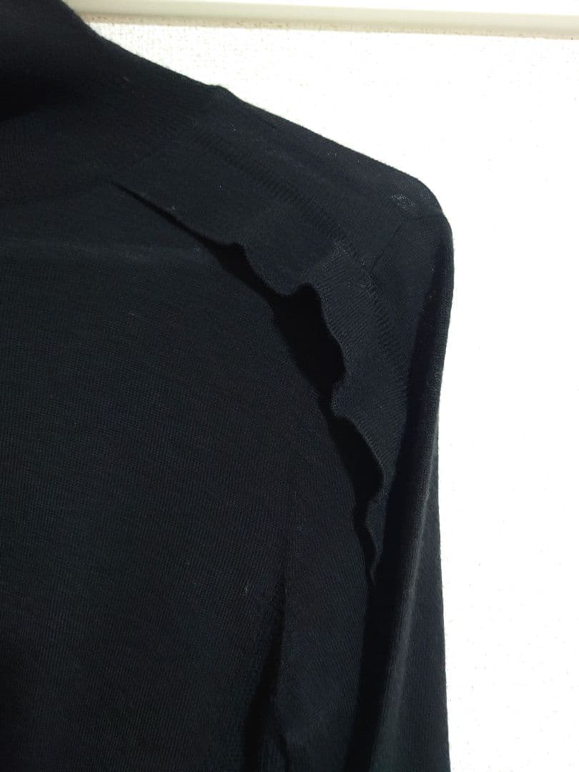 YONFAフラッシータートルニット　ブラック