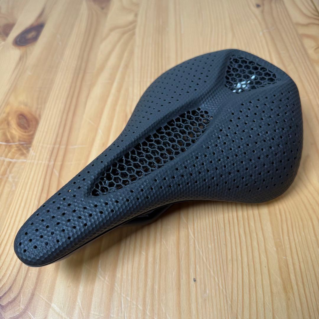 未使用品SPECIALIZED POWER PRO MIRRORサドル