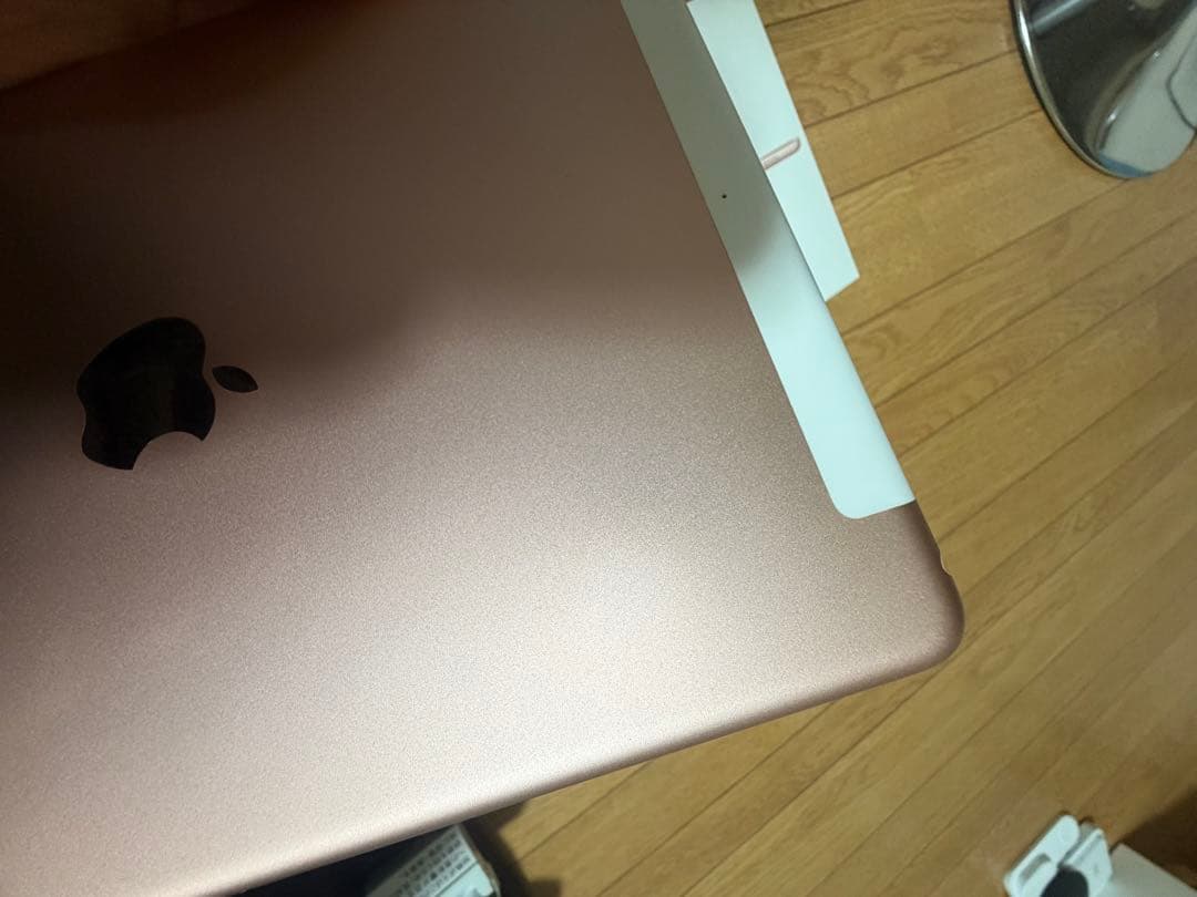 iPad 第8世代 128gb WiFi+Cellular ゴールド