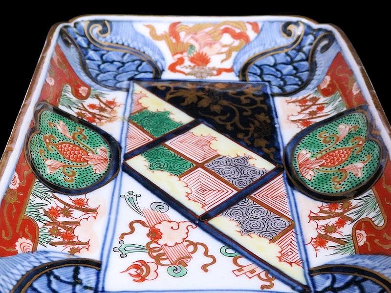 大聖寺伊万里　金襴手　宝尽くしに鳳凰　石畳紋の図　長皿　1296AS-DCn