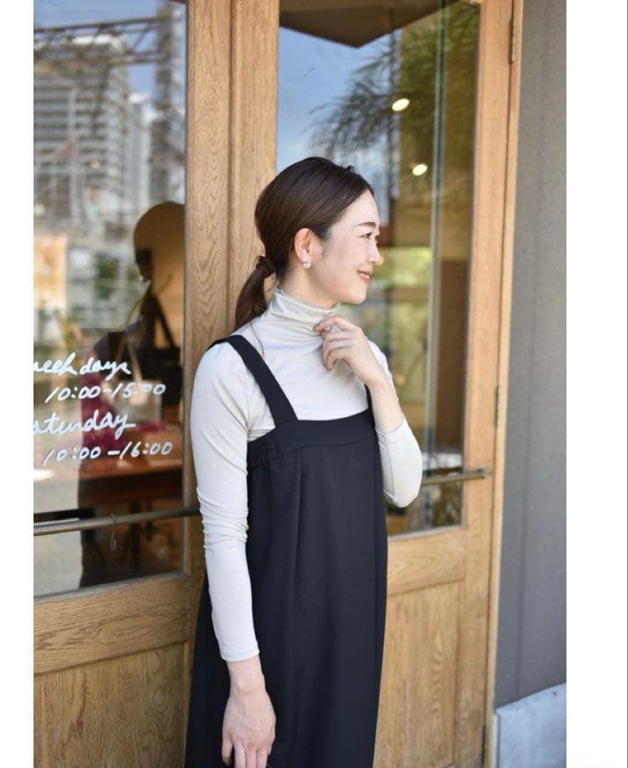 OUR☆しなやか素材のラップ風サロペット