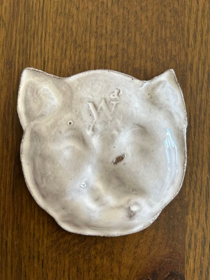 アスティエドヴィラット　ネコ　小皿