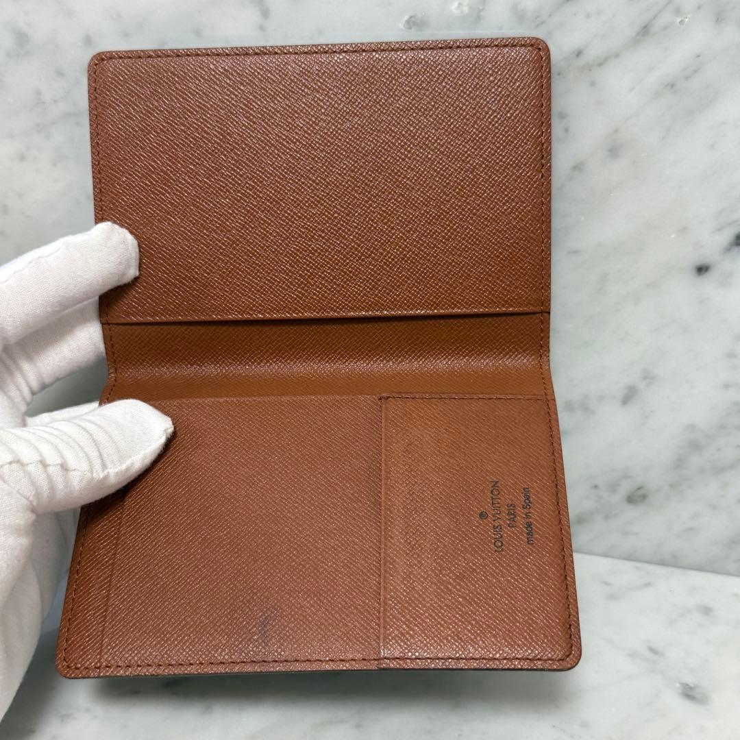 LOUIS VUITTON ルイヴィトン パスポートカバー モノグラム