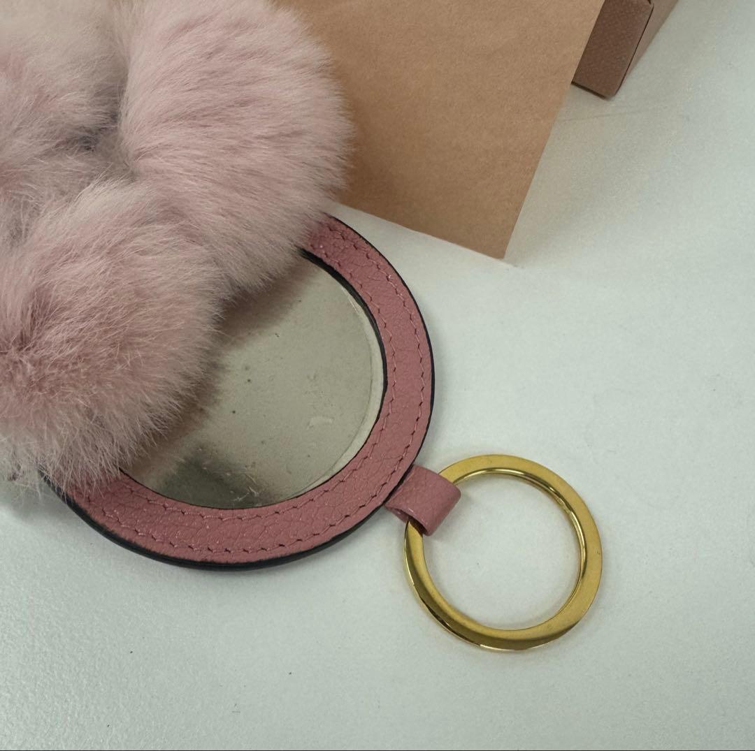 MIU MIU ファーキーホルダー ウサギミラーチャーム　美品