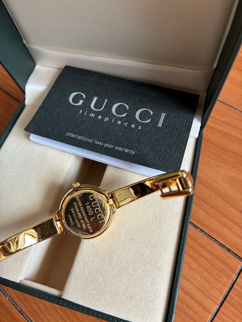 GUCCI グッチ 1400L レディース 腕時計 ゴールド文字盤 稼働品