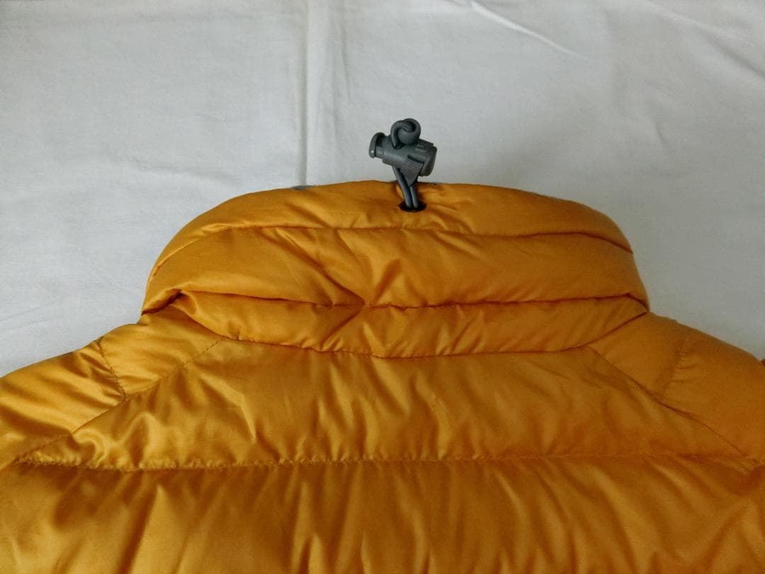 BURTON ak ダウンジャケット　サイズS