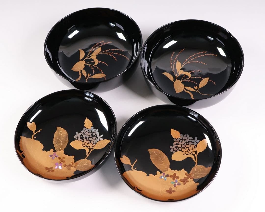 【MB188】天然木漆塗 紫陽花と葵 金蒔絵 螺鈿入 黒塗 煮物椀 二客 昭和期