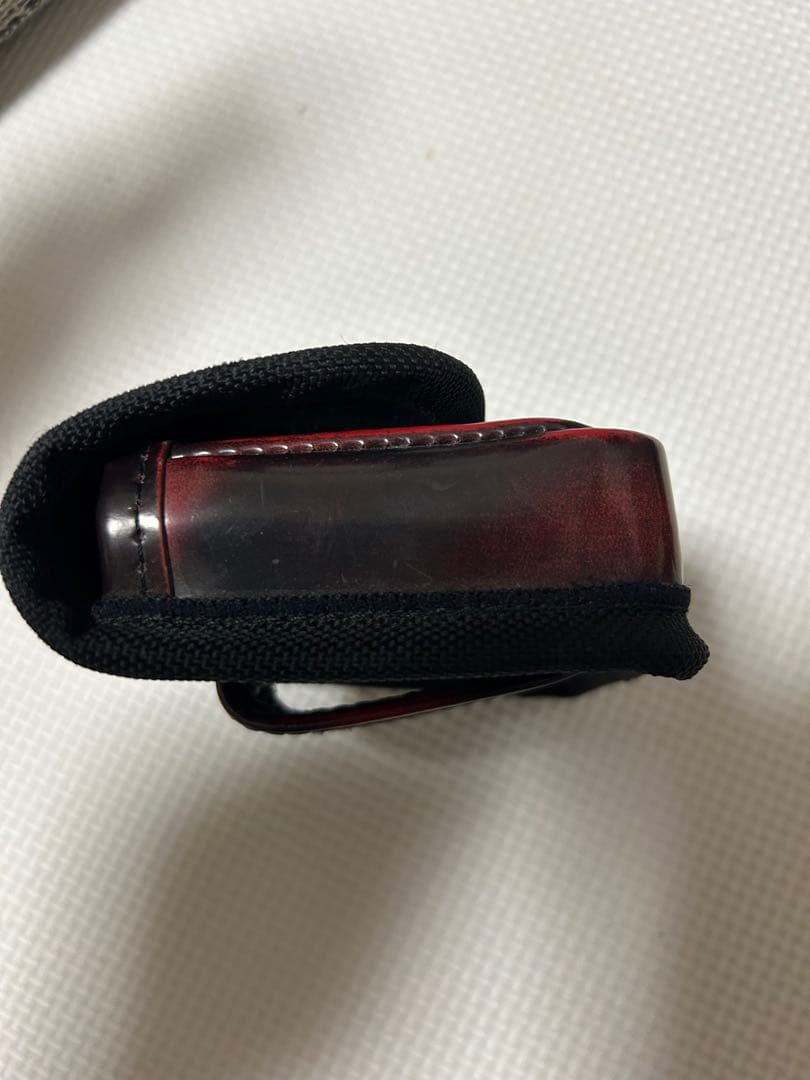 レ*ド様 ニックスガラス革小物ポーチ