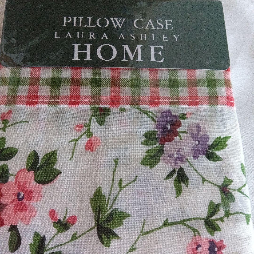 新品♡ローラアシュレイ　 敷き布団カバー 　ベッドカバー　ピローケース　2点