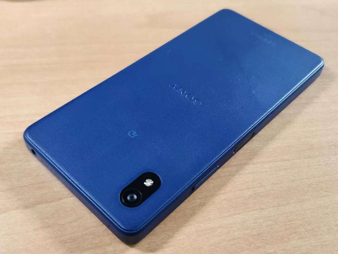 スマートフォン本体 020700B XPERIA SOG08 64GB