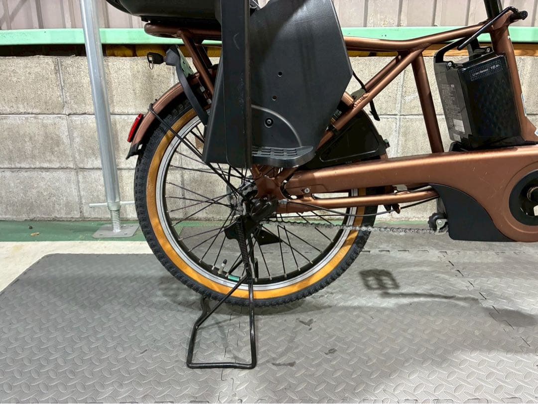 №8625電動自転車　パナソニック ギュット 20インチ✨美品✨希少カラー！