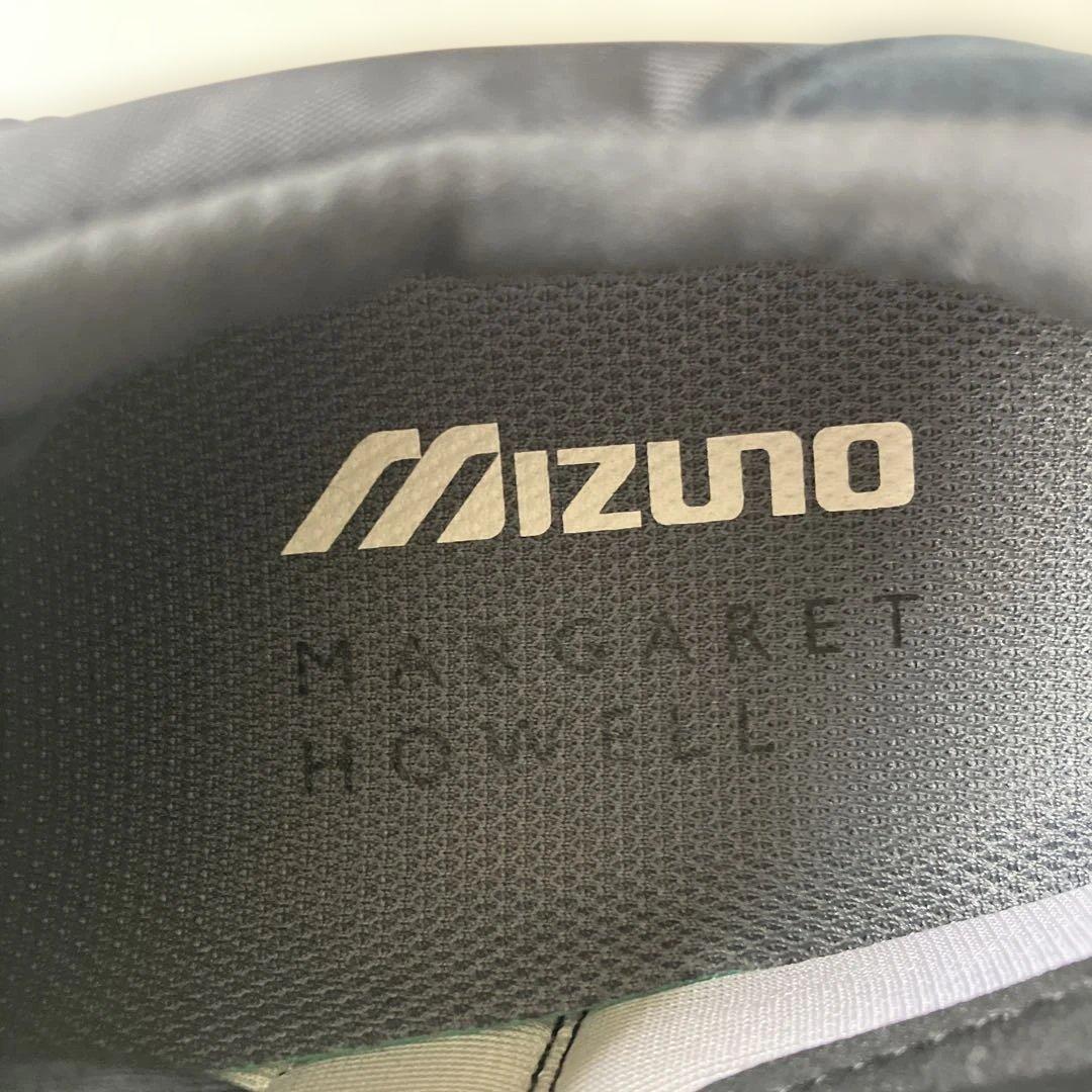 新品未使用マーガレットハウエル×MIZUNO MR1 ¥28,600