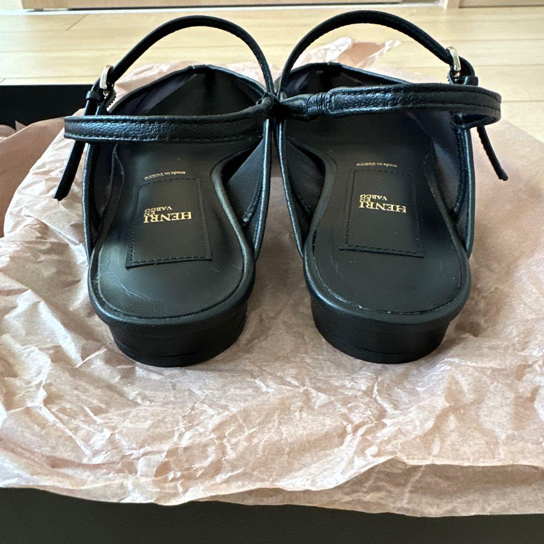 【HENRI EN VARGO(ヘンリエンヴァーゴ)】 パンプス　新品、未使用