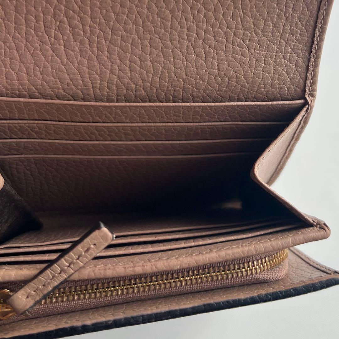 10 極上美品 GUCCI グッチ マーモント 2つ折り財布