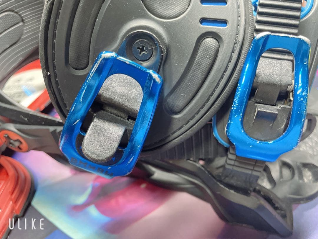 ベントメタル AXTION スノーボード ビンディング