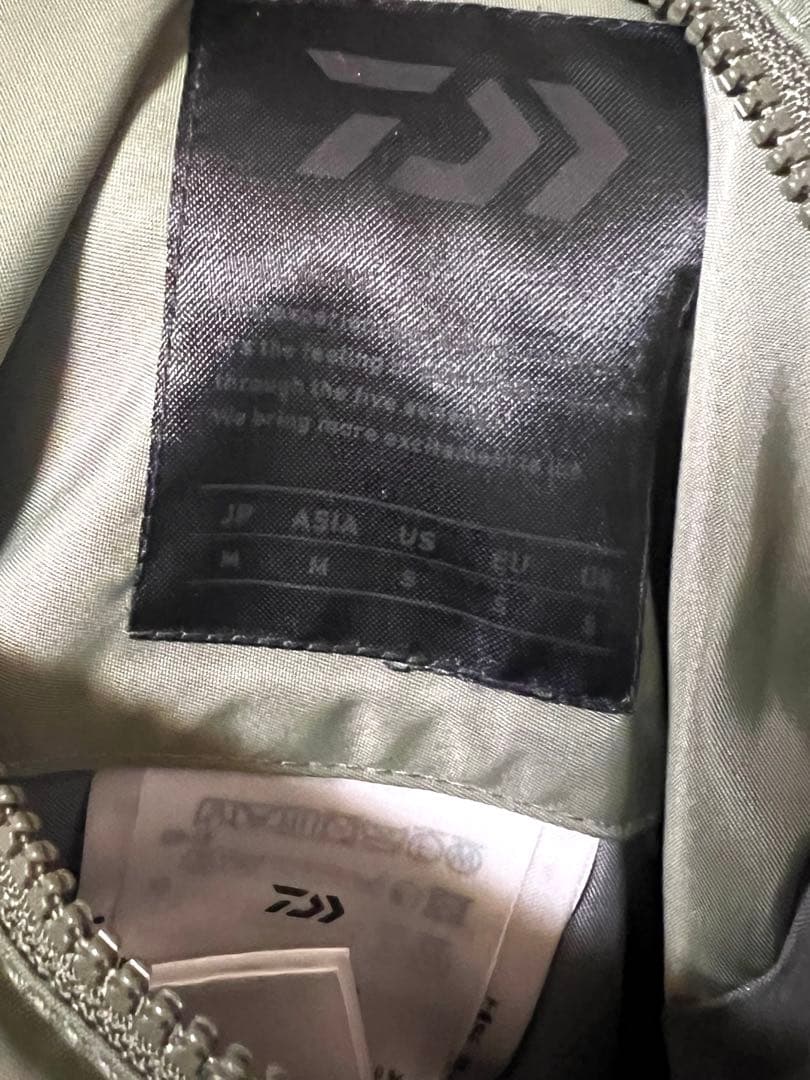 ダイワピア39 TECH REVERSIBLE MA-1