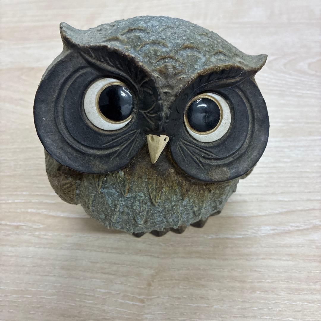 信楽焼　￼つがいのフクロウ