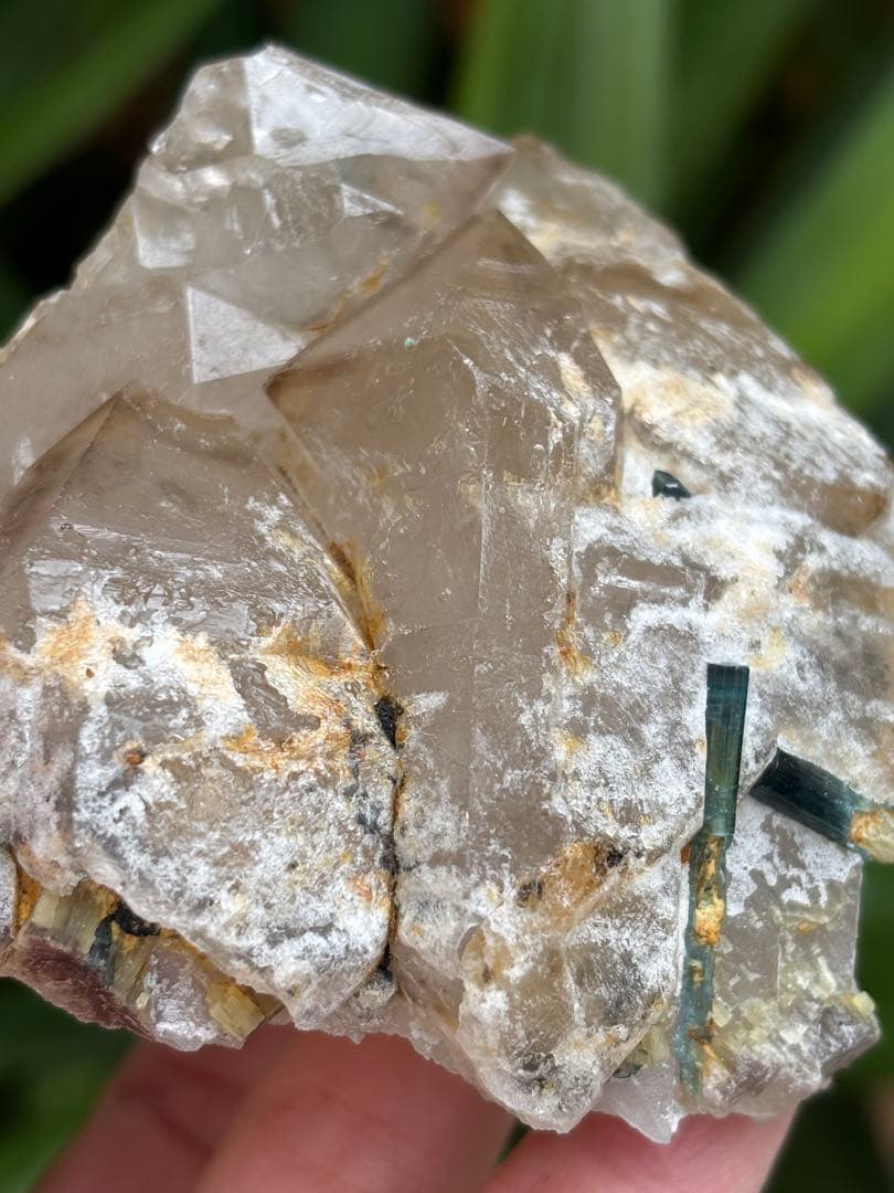 希少　ミナスジェライス州産　シトリン　ジャカレー水晶　トルマリン共生　313g