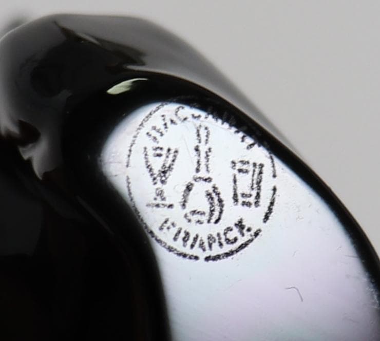 バカラ 大型ブラッククリスタルガラス製フィギュリン 18.5cm1kg 漆黒の犬