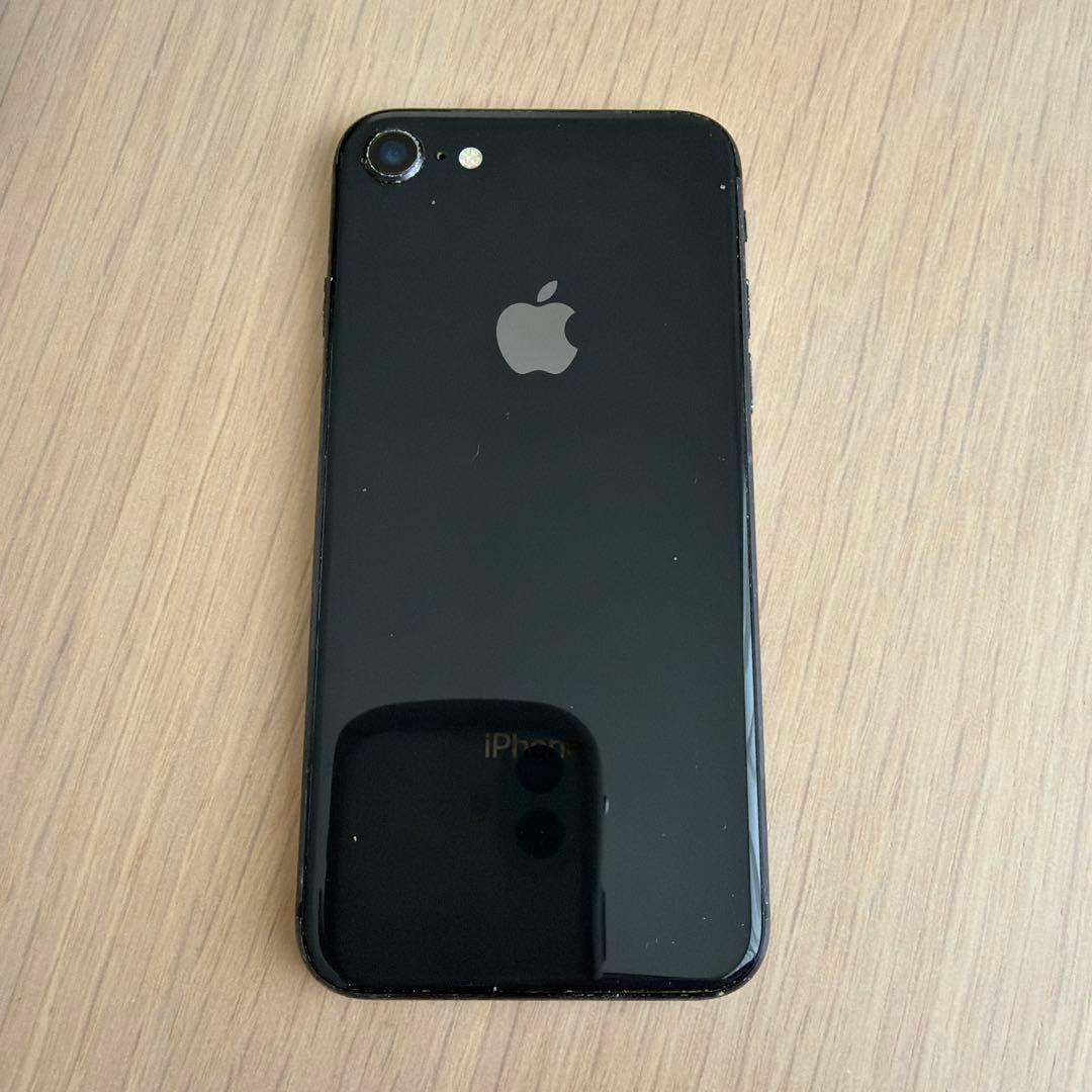 iPhone 8中古