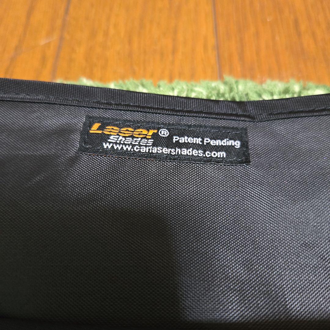 デリカD5　サンシェード