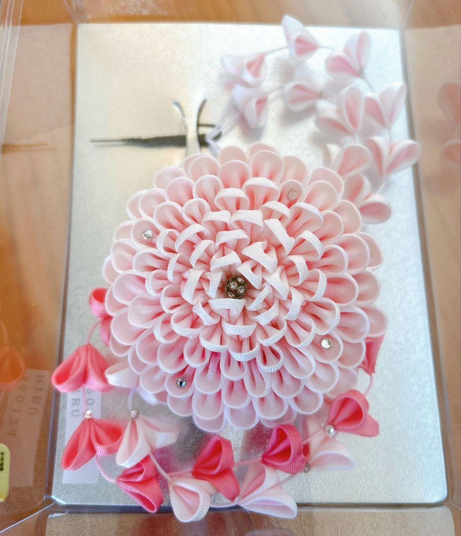 つまみ細工　髪飾り　成人式