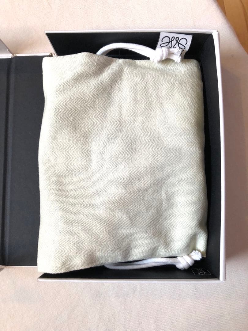 【新品未使用】ロエベ LOEWE キーリング ダークイエロー アナグラム 箱あり