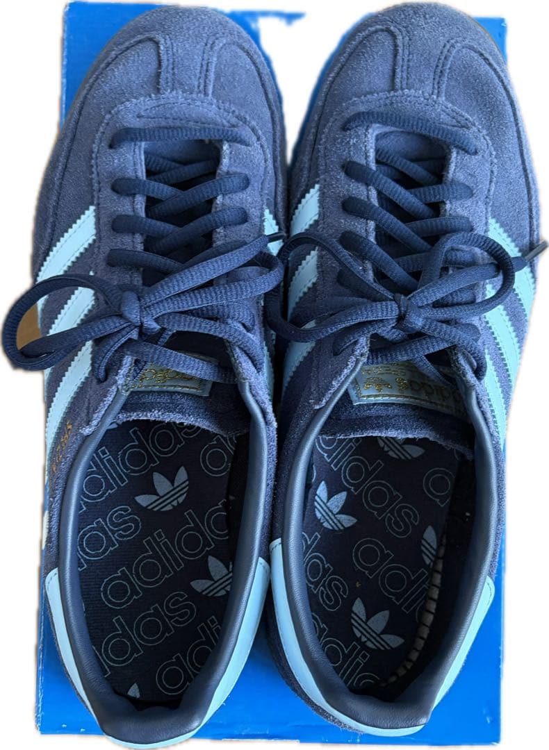 adidas ネイビー/ライトブルー スニーカー