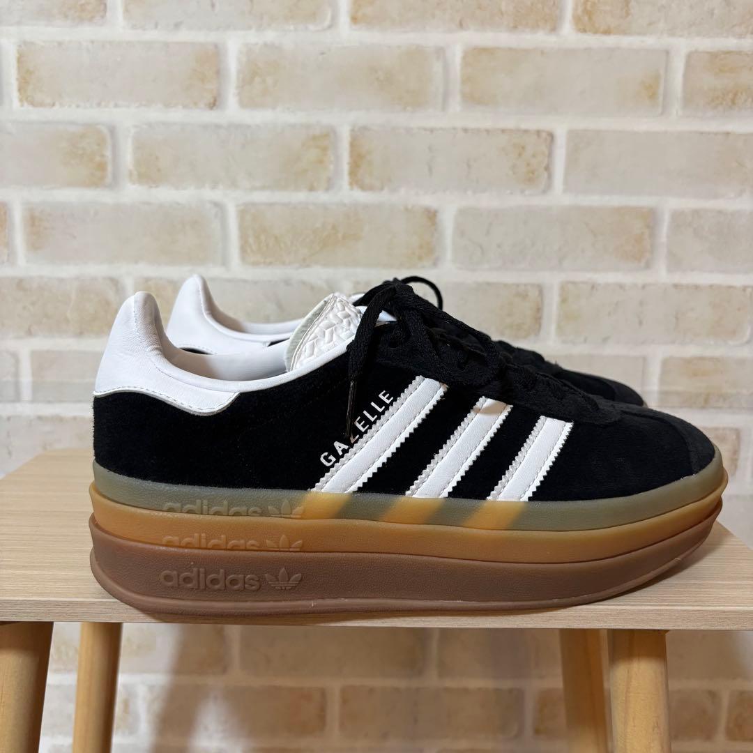 ガゼルボールド / Gazelle Bold / ブラック×ホワイト/24cm