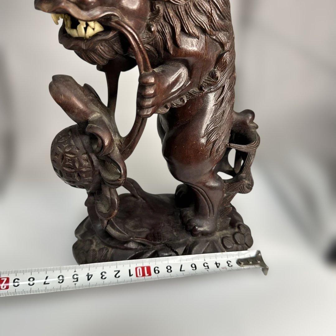 中国 唐木 彫刻 木製獅子像 伝統的な彫刻