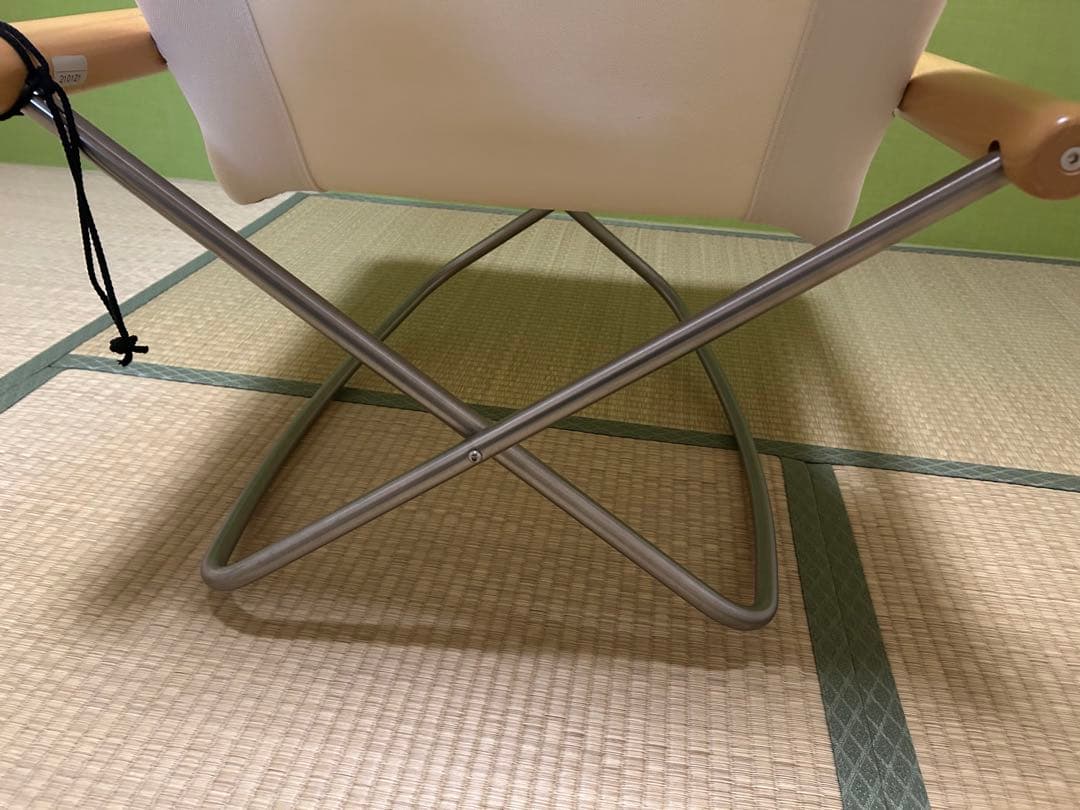 ニーチェアエックス ロッキング（ホワイト×ナチュラル）