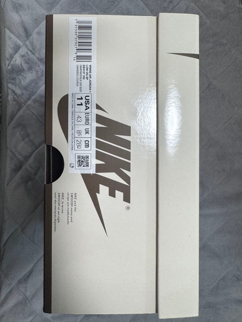 靴 Travis Scott Air Jordan 1 \"Canary\"