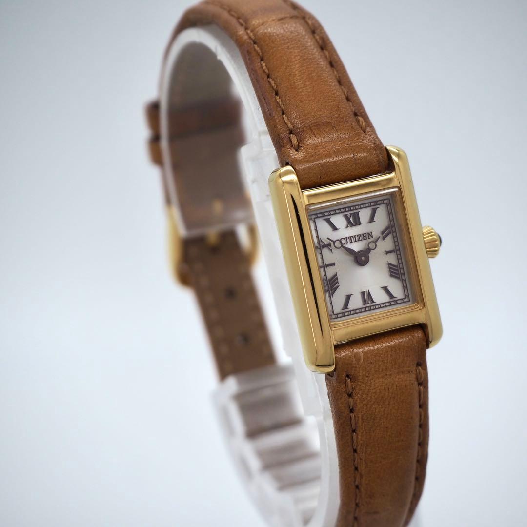 専用298 稼働 CITIZEN時計 kii ソーラースクエア ゴールド タンク