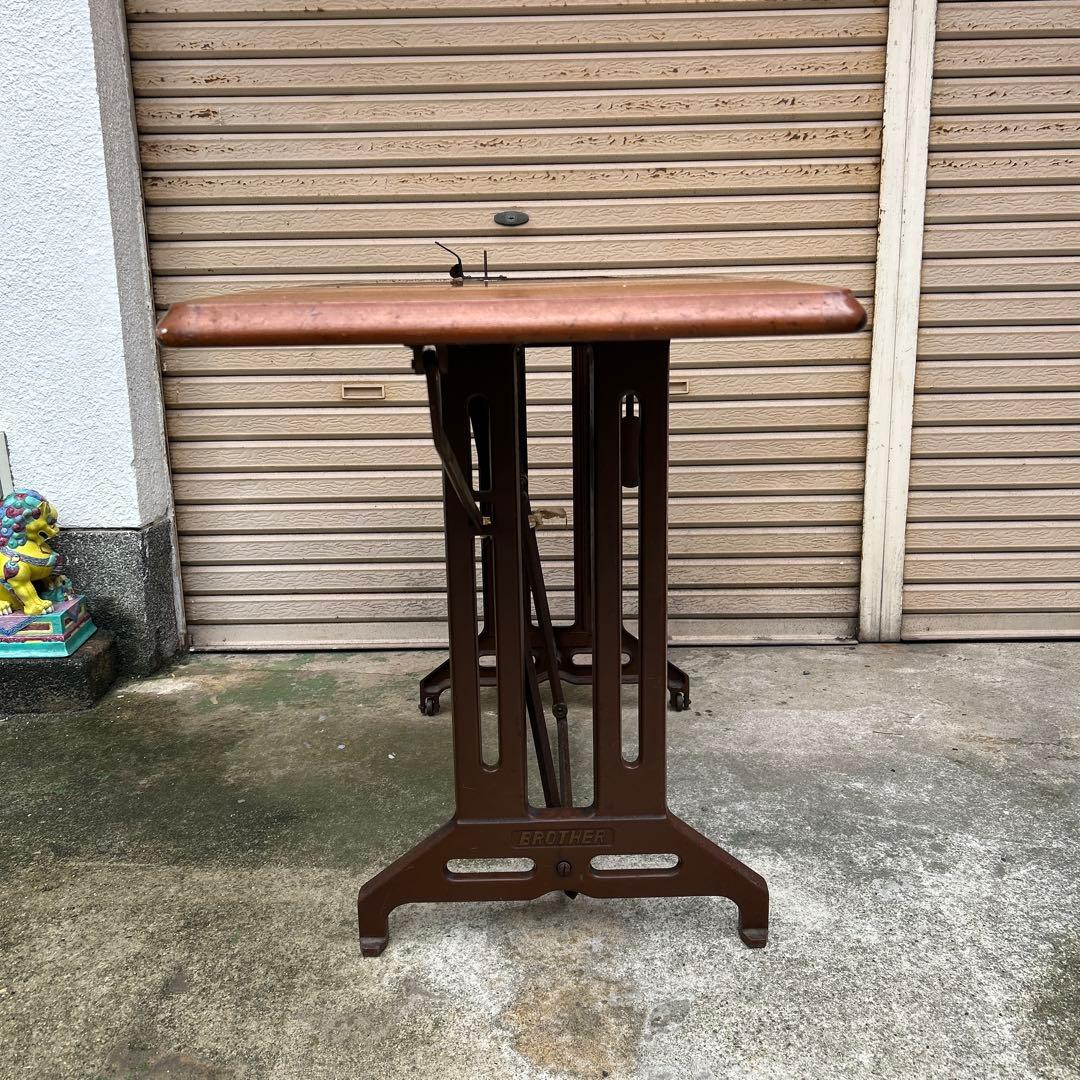 BROTHER ブラザー　ミシン台　アンティーク　インテリア　リメイク　テーブル