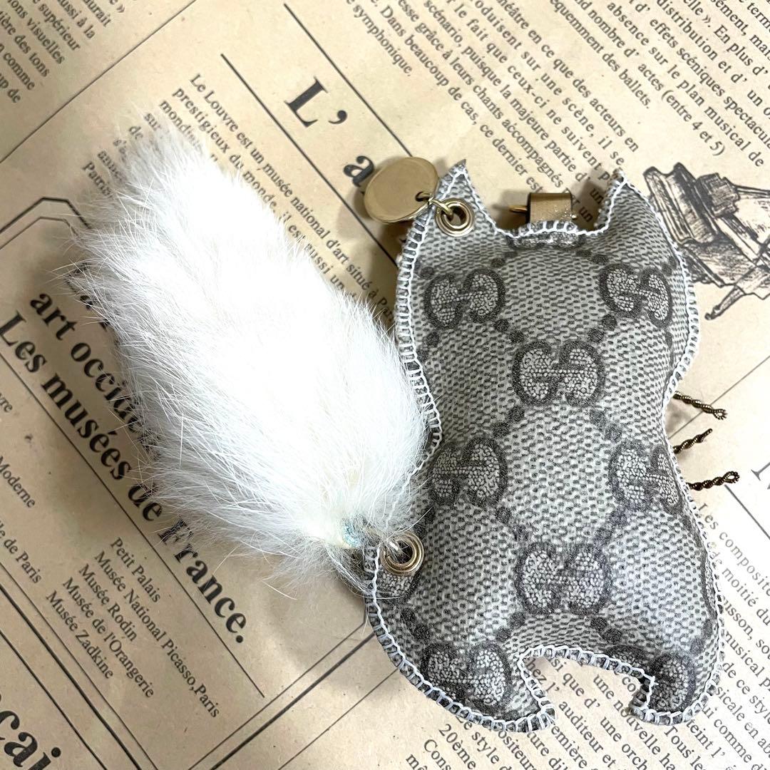 グッチ グッチョリ キーホルダー ネコ GUCCI チャーム 猫