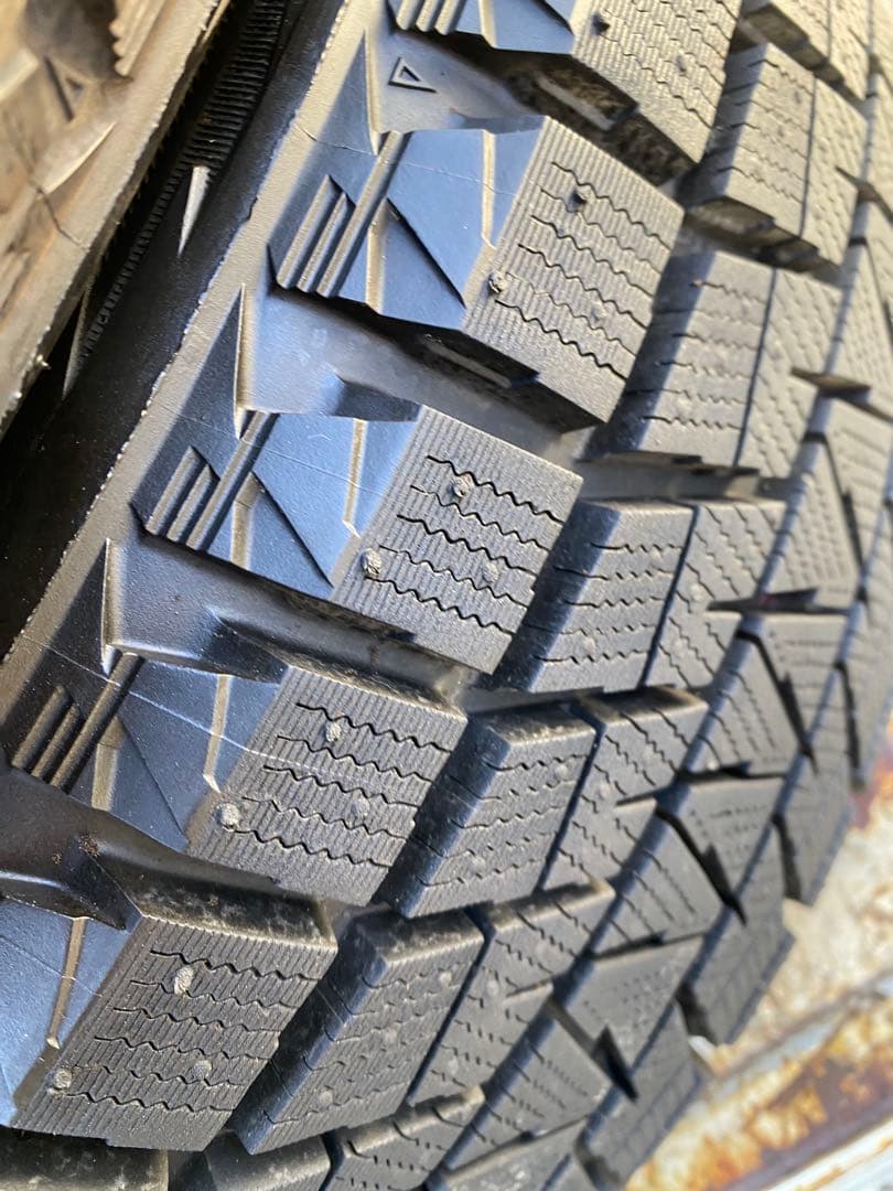 BRIDGESTONE BLIZZAK 235/55/19 4本セット