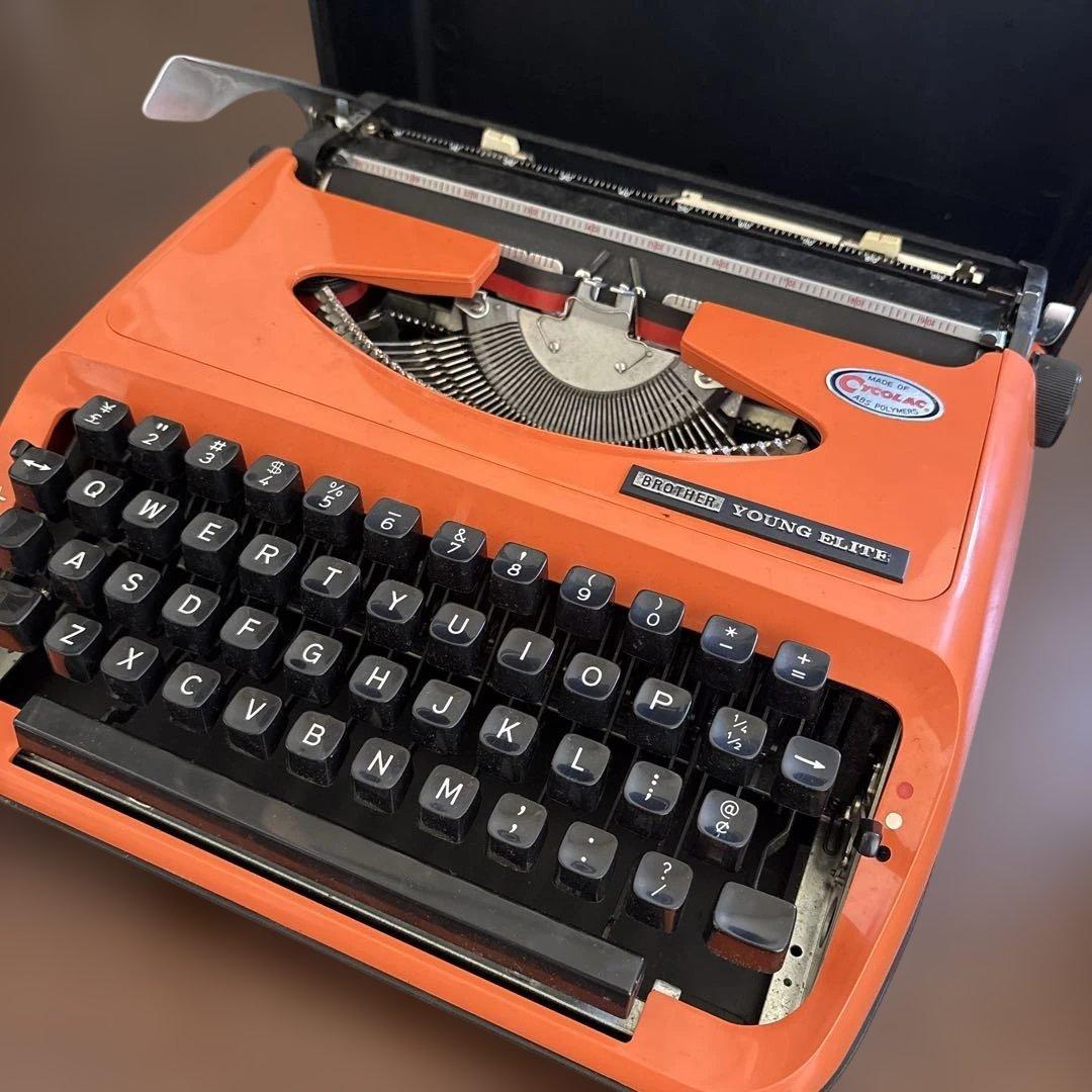 BROTHER YOUNG ELITE タイプライター オレンジ