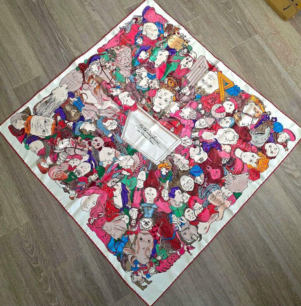 HERMES エルメス　morphoses　メタモルフォーゼ 　カレ９０