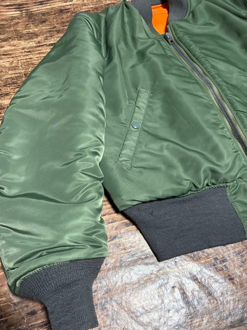 バズリクソンズ　ma-1 サイズs