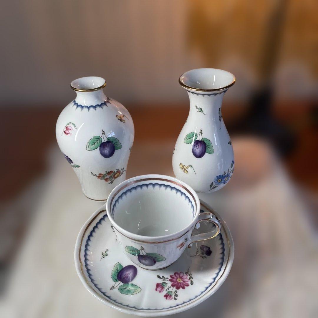 ジノリ フルーツ装飾の陶磁器ティーセット他二点