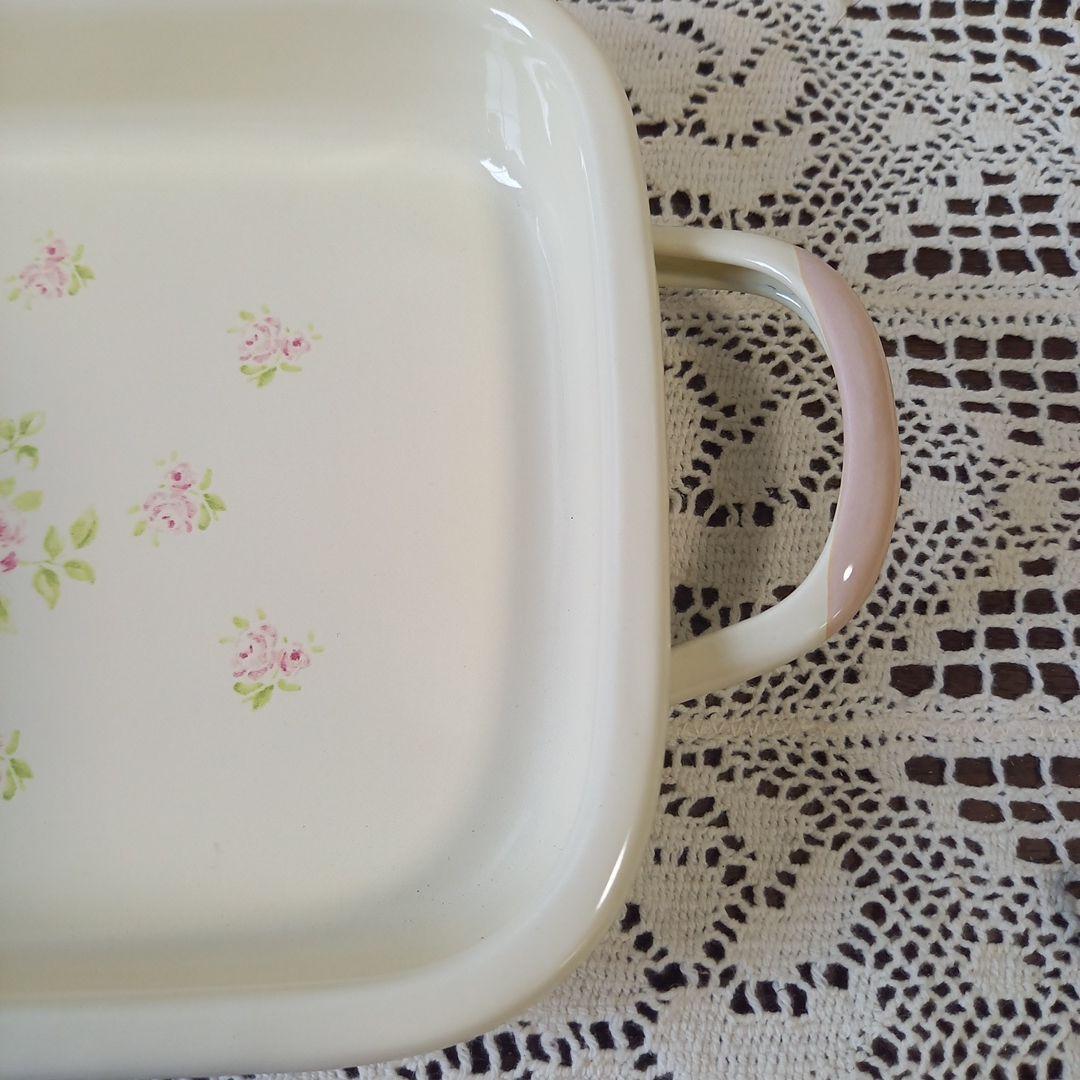 イマン　ローズバスケット　取っ手ピンクミニトレー