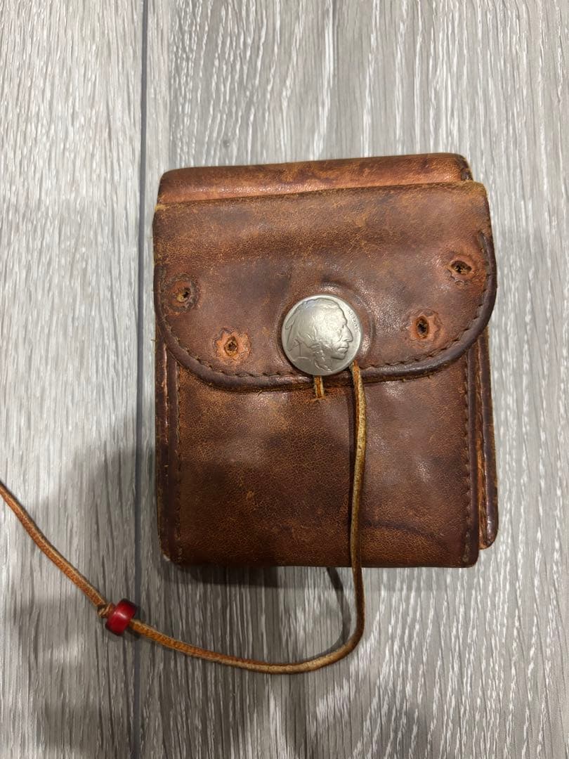 Goro’s 二つ折り財布