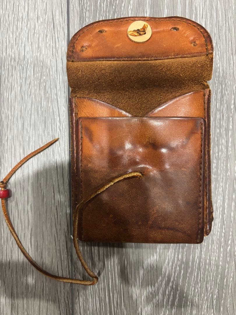 Goro’s 二つ折り財布