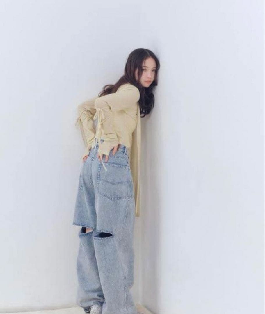 パンツ Andequal back slit curve denim pants
