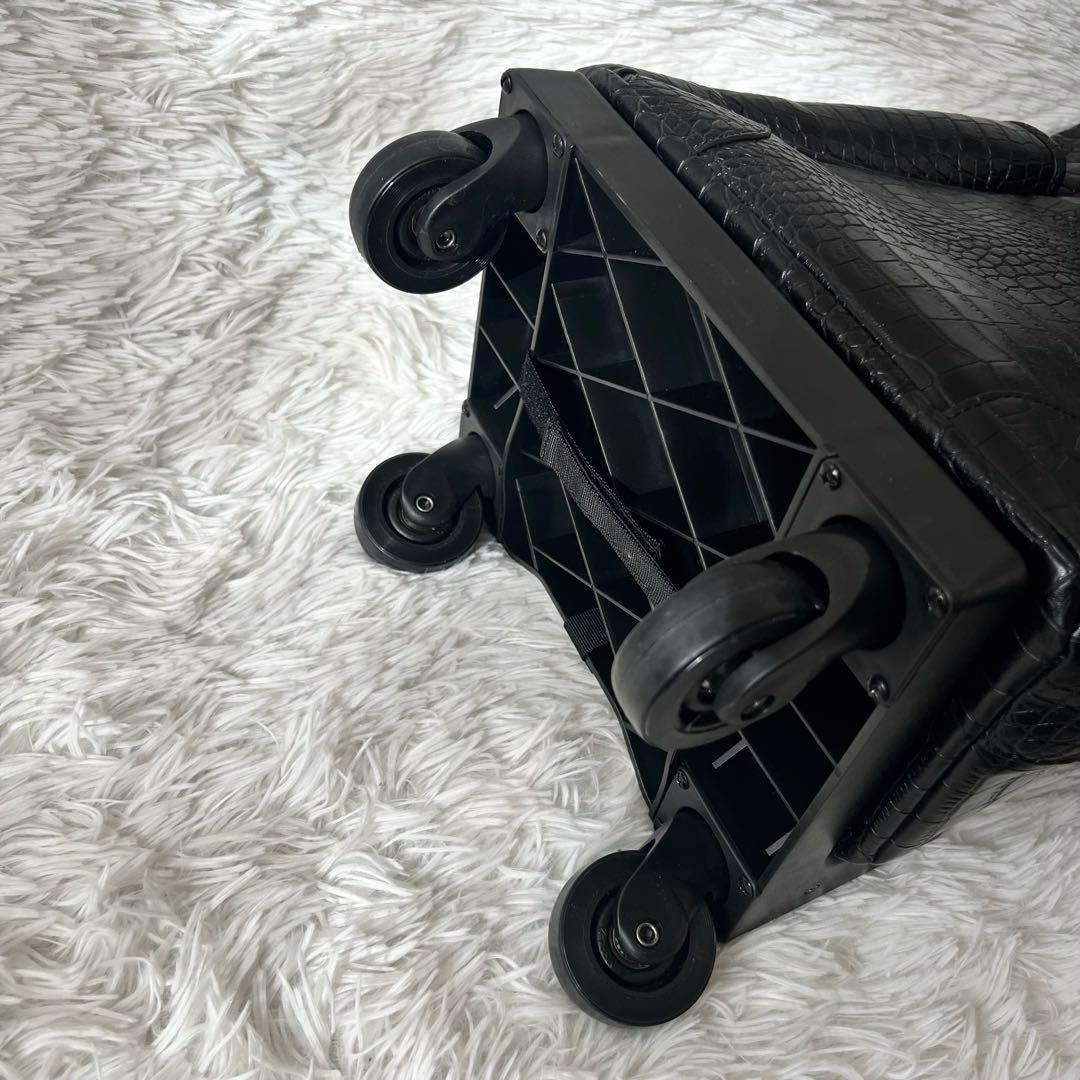 【新品未使用】SWANY スワニー キャリー クロコ型押し 黒 ４輪 Lサイズ