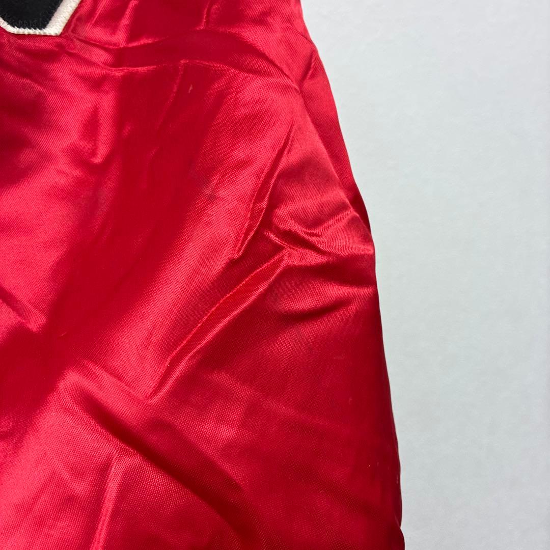 90's CHICAGO BULLS USA製　ジャケット　赤黒　M た30
