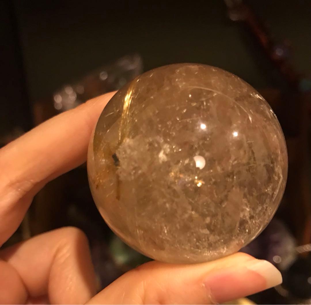 ☘️超レア❤︎虹入り❤︎黄金の輝き　ゴールドルチルクォーツ 丸玉　天然石