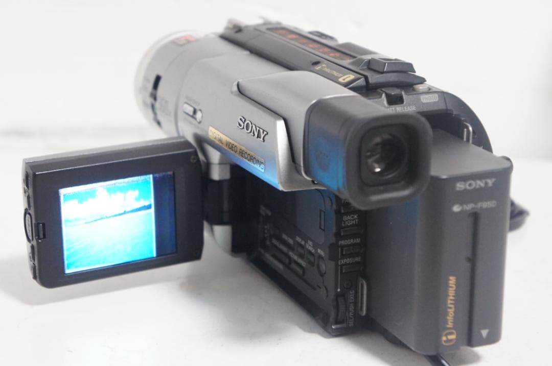 DCR-TRV103 SONY Hi8 ビデオカメラ DIGITAL8 1022
