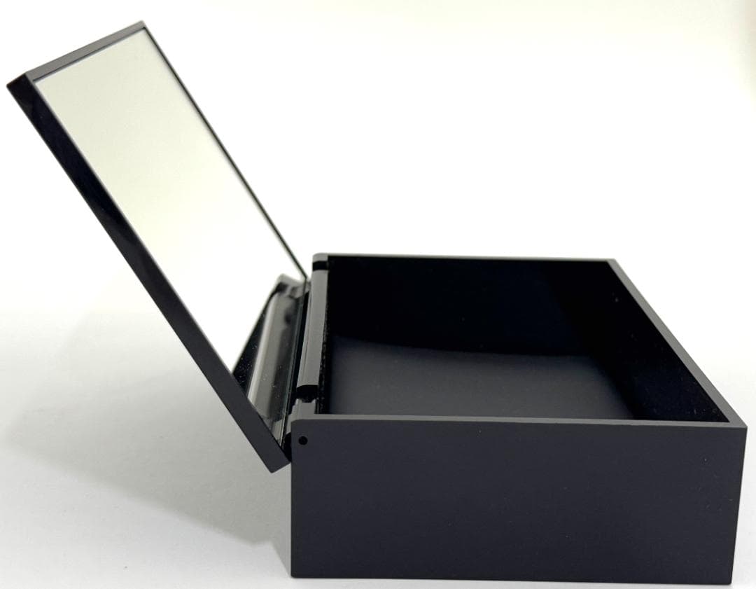 Co2271 CHANEL シャネル ミラー付きボックス マルチケース