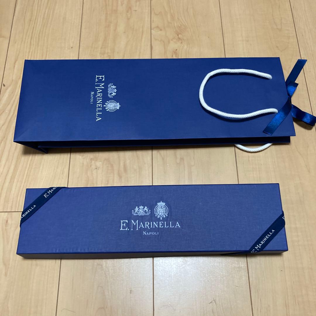 【新品同様　箱付き】マリネッラ　ネクタイ　ボルドー小紋柄